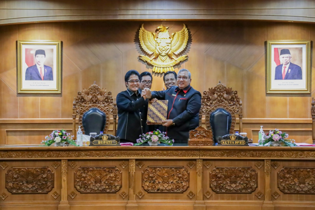 Syukuri Target Pendapatan Terpenuhi